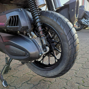 Honda ADV 350 | Moto