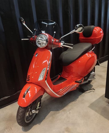 Vespa Primavera 125 | Scooter