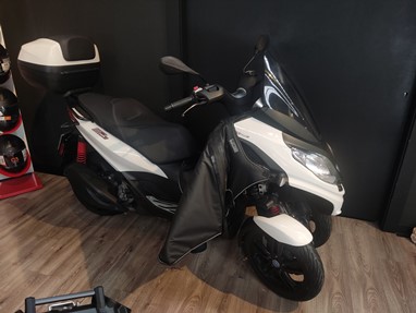 Piaggio MP3 300 | Triciclo