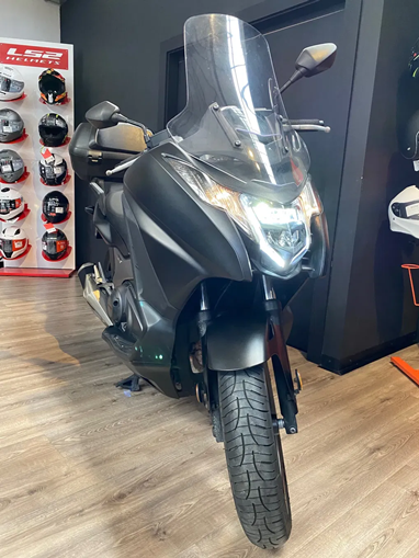 Honda Integra NC750D | Scooter