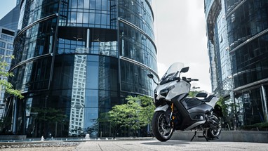 Yamaha TMAX Tech MAX 2026 | Scooter | Desporto