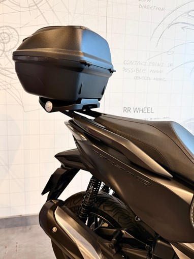 Honda Forza 300 | Scooter