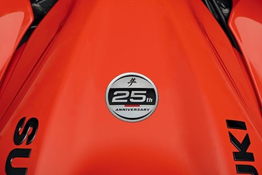 Suzuki Hayabusa GSX-1300RR Aniversário | Moto | Estrada