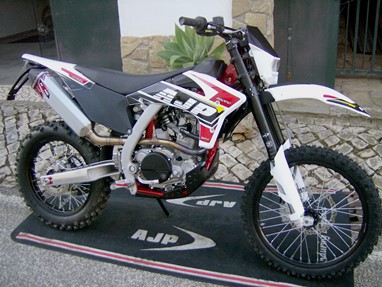 AJP SPR 250 SPR 250 - NOVA - Novo modelo - 0 km | Moto
