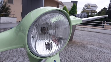 Vespa 50 50S c/ kit 75cc | Moto Clássica