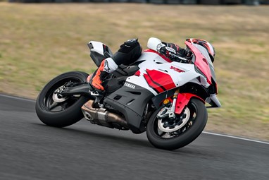 Yamaha R9 2026 | Moto | Super Desportivas