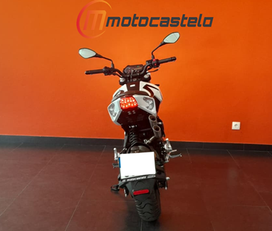 Benelli TNT 125 E5 | Moto