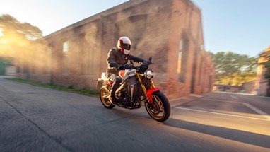 Yamaha XSR900 2025 | Moto | Sport Heritage