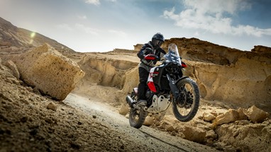Yamaha Ténéré 700 World Raid 2026 | Moto | Aventura