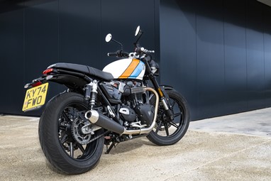 Triumph Speed Twin 900 2025 | Moto | Classics