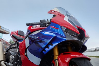 Honda CBR1000RR-R Fireblade SP 2021 | Moto | Super Sport