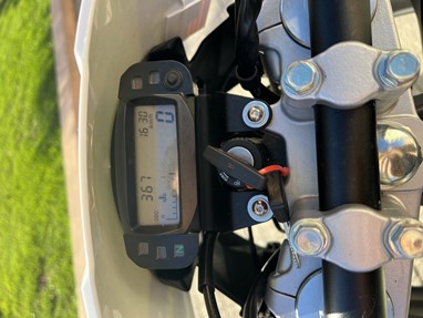 UM DSR SM 125 | Moto