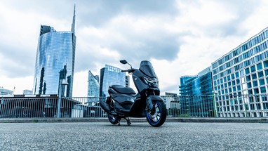 Yamaha NMAX 125 2025 | Scooter | Desporto