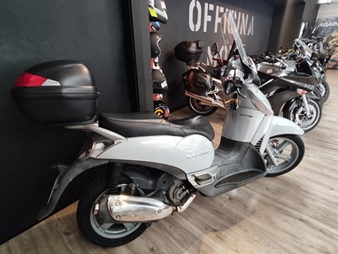 Aprilia Scarabeo 250 | Scooter