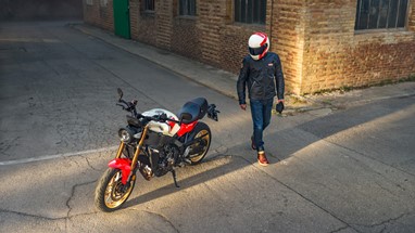 Yamaha XSR900 2025 | Moto | Sport Heritage