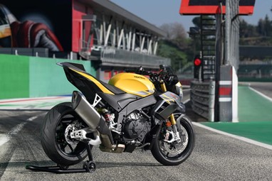 Aprilia Tuono V4 | Moto | Motos