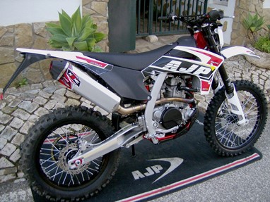 AJP SPR 250 SPR 250 - NOVA - Novo modelo - 0 km | Moto