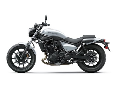 Kawasaki Eliminator 500 2025 | Moto | Urban Cruiser