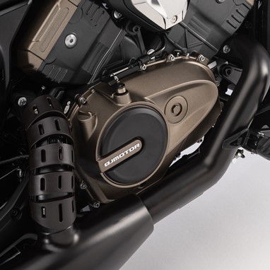 QJ Motor SRV 600V | Moto | Custom