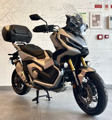 Honda X-ADV 750 | Moto