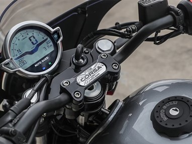 Moto Guzzi V7 Stone Corsa 850 | Moto | V7