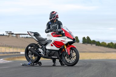Yamaha R3 2026 | Moto | Super Desportivas