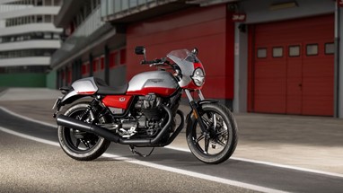 Moto Guzzi V7 Stone Corsa 850 | Moto | V7