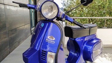 Vespa 50 PK | Scooter Clássica