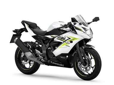 Kawasaki Ninja 125 2022 | Moto | Supersport
