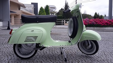 Vespa 50 50S c/ kit 75cc | Moto Clássica