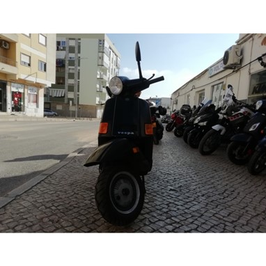 Piaggio Vespa 200 | Scooter