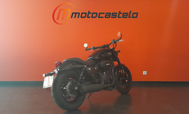Keeway V 302 C | Moto