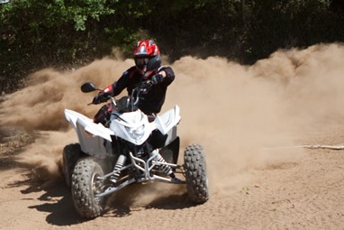 Aeon Cobra 350 Hi-Perf | ATV | Moto 4