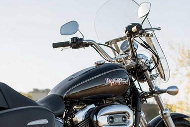 Harley Davidson SuperLow 1200T | Moto | Sportster