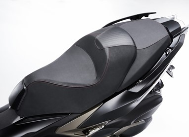 Kymco Xciting VS 400 | Scooter | Maxiscooters
