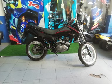 Suzuki DR 125 SM | Moto