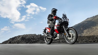 Yamaha Ténéré 700 World Raid 2026 | Moto | Aventura