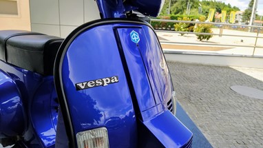 Vespa 50 PK | Scooter Clássica