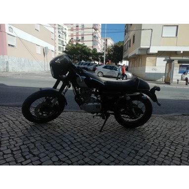 Mash Cafe Racer Black edition | Moto