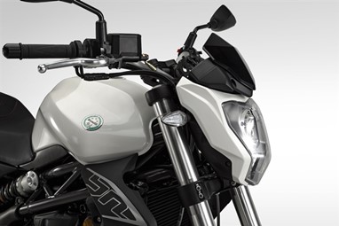 Benelli BN 302 | Moto | Naked