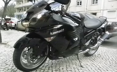 Kawasaki ZZR 1400 | Moto