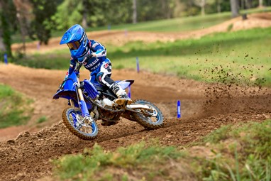 Yamaha YZ65 2026 | Moto | Competição