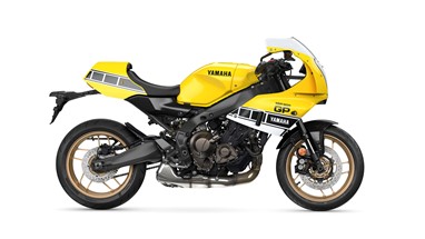 Yamaha XSR900 GP 2026 | Moto | Sport Heritage