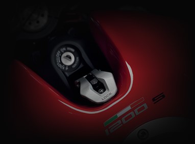 Ducati Monster 1200 S | Moto | Monster