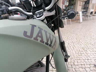 Jawa 350 | Moto