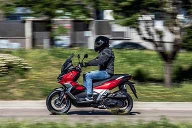 Voge SR1 ADV | Scooter | Scooters