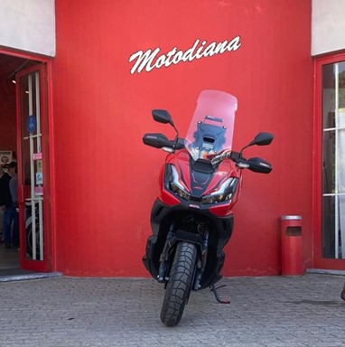 Honda ADV 350 COM GARANTIA ATÉ 03.02.2028 | Moto