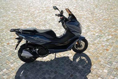Morbidelli SC125 | Scooter | Scooters