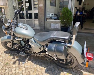 Keeway Superlight 125 | Moto