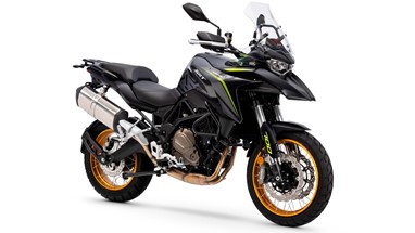 QJ Motor SRT 700X | Moto | Adventure